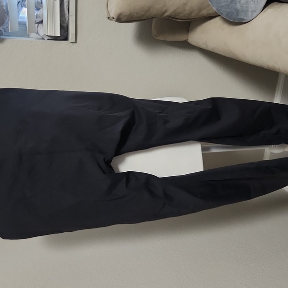 Lululemon InStill High-Rise Tights - Picture 8 of 9